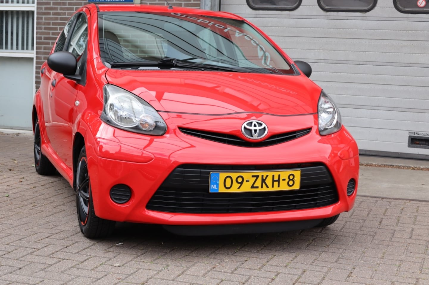 Toyota Aygo - 1.0 VVT-i Access 1.0 VVT-i Access - AutoWereld.nl