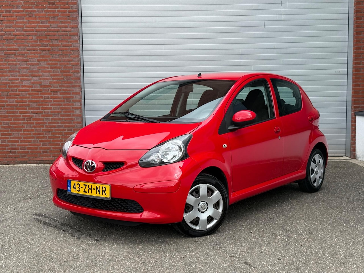 Toyota Aygo - 1.0-12V + | NAP | 2E EIG | AUTOMAAT - AutoWereld.nl