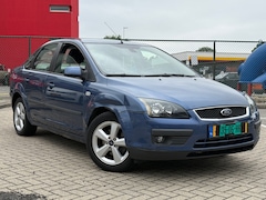 Ford Focus - 1.6-16V First Edition|AIRCO|INRUILKOOPJE