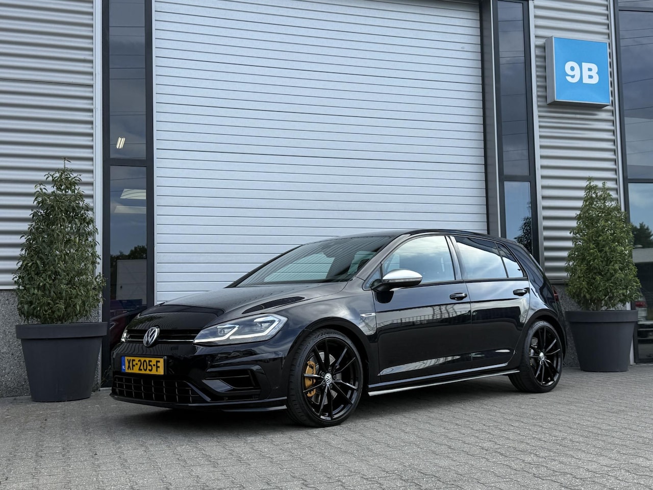 Volkswagen Golf - 2.0 TSI 4M R Volkswagen Golf 2.0 TSI 4Motion R - AutoWereld.nl
