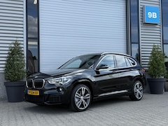 BMW X1 - sDrive20i M Sport Pano | Trekhaak | Leder | Stoelverwarming | Navi | LED | Comfort Access
