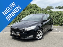 Ford Focus Wagon - 1.0 Edition * Cruise * Navi * Nieuwe Distributie * Garantie