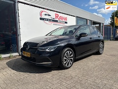 Volkswagen Golf - 1.0 eTSI Life Business