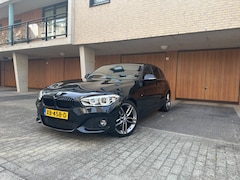 BMW 1-serie - 118i Edition M Sport Shadow High Executive