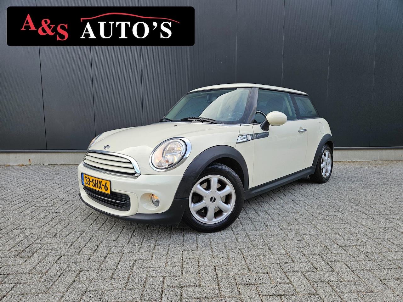 MINI One - Mini 1.6 MINIMALIST Business Line 1e eigenaar Nap Airco Navigatie - AutoWereld.nl