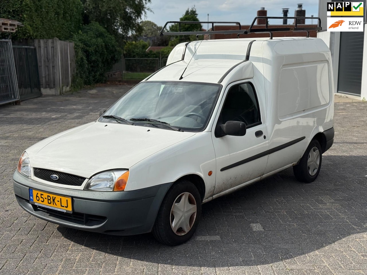 Ford Courier - 1.8 Imperiaal|Nieuwe apk|83.000KM! - AutoWereld.nl