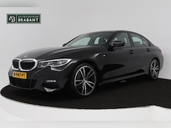 BMW 3-serie - 320i High Executive Edition (TREKHAAK, PARKEERSENSOREN, STOELVERWARMING, LEER, NAVIGATIE,