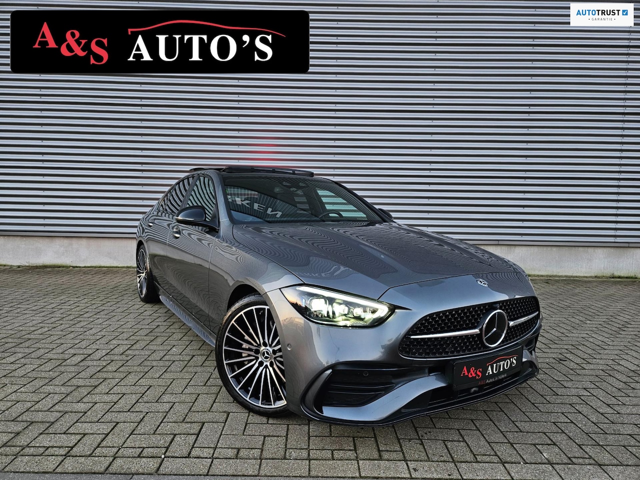 Mercedes-Benz C-klasse - 300 AMG Line Panoramadak Memory 360 camera Burmester - AutoWereld.nl