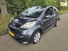 Peugeot 107 - 1.0-12V XS