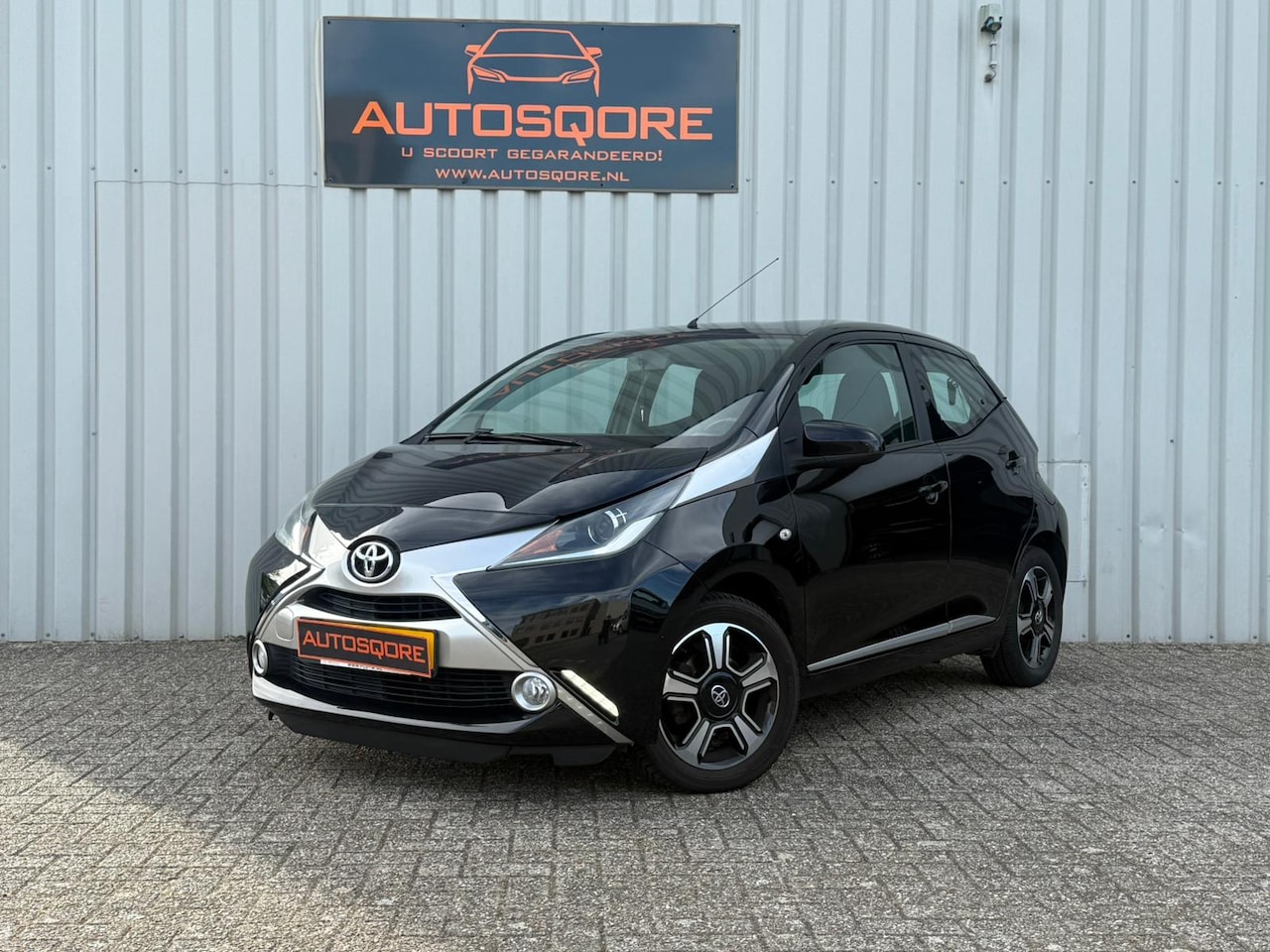 Toyota Aygo - 1.0 VVT-i x-clusiv 1.0 VVT-i x-clusiv - AutoWereld.nl