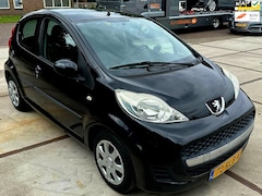 Peugeot 107 - 1.0-12V XS . Airco . 5 deurs . El. Ramen . Cpv