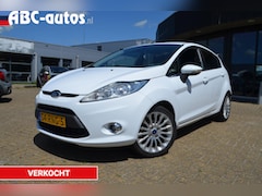Ford Fiesta - 1.6 Titanium / Cruise / Clima / PDC