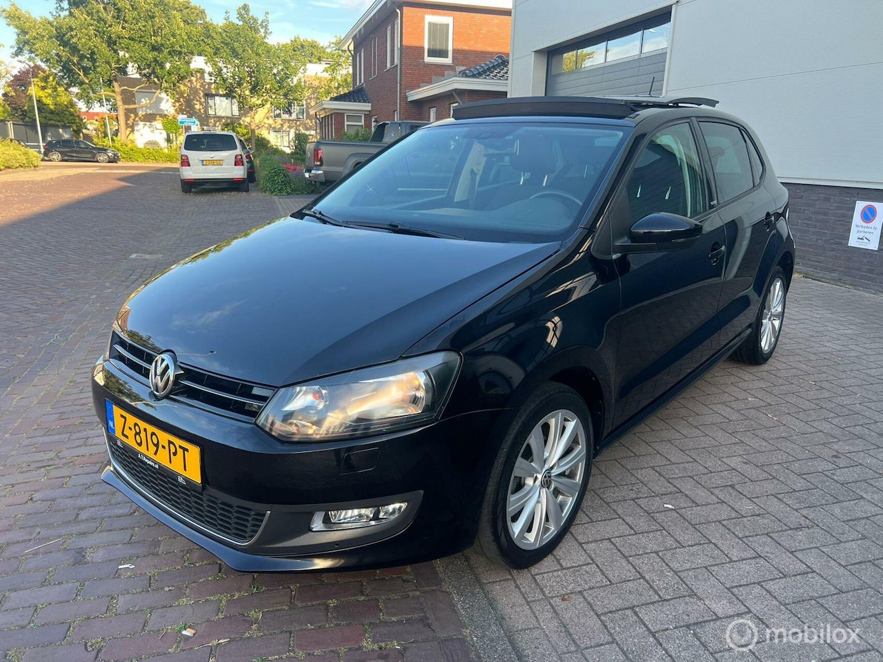 Volkswagen Polo - 1.2 TSI Comfortline PANORAMA DAK 1EIGENAAR - AutoWereld.nl