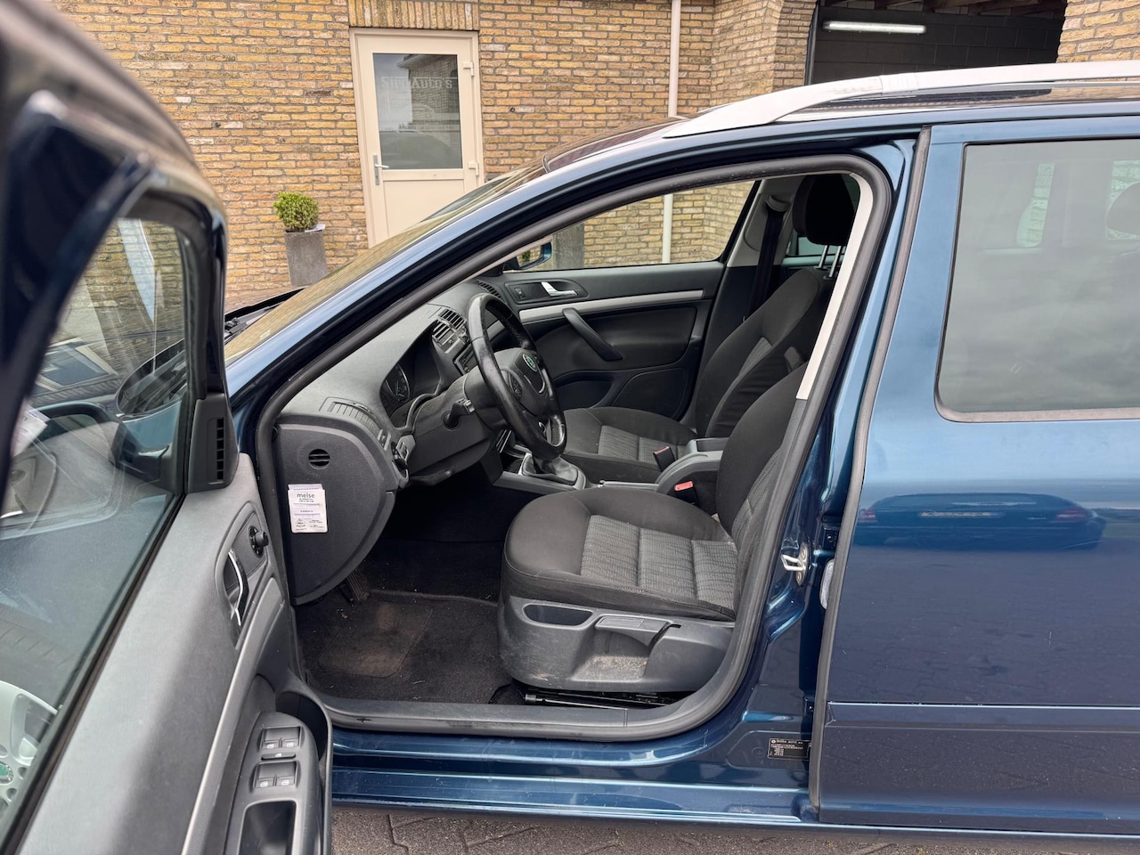 Skoda Octavia Combi - 1.2 TSI Elegance Business Line Koopje - AutoWereld.nl