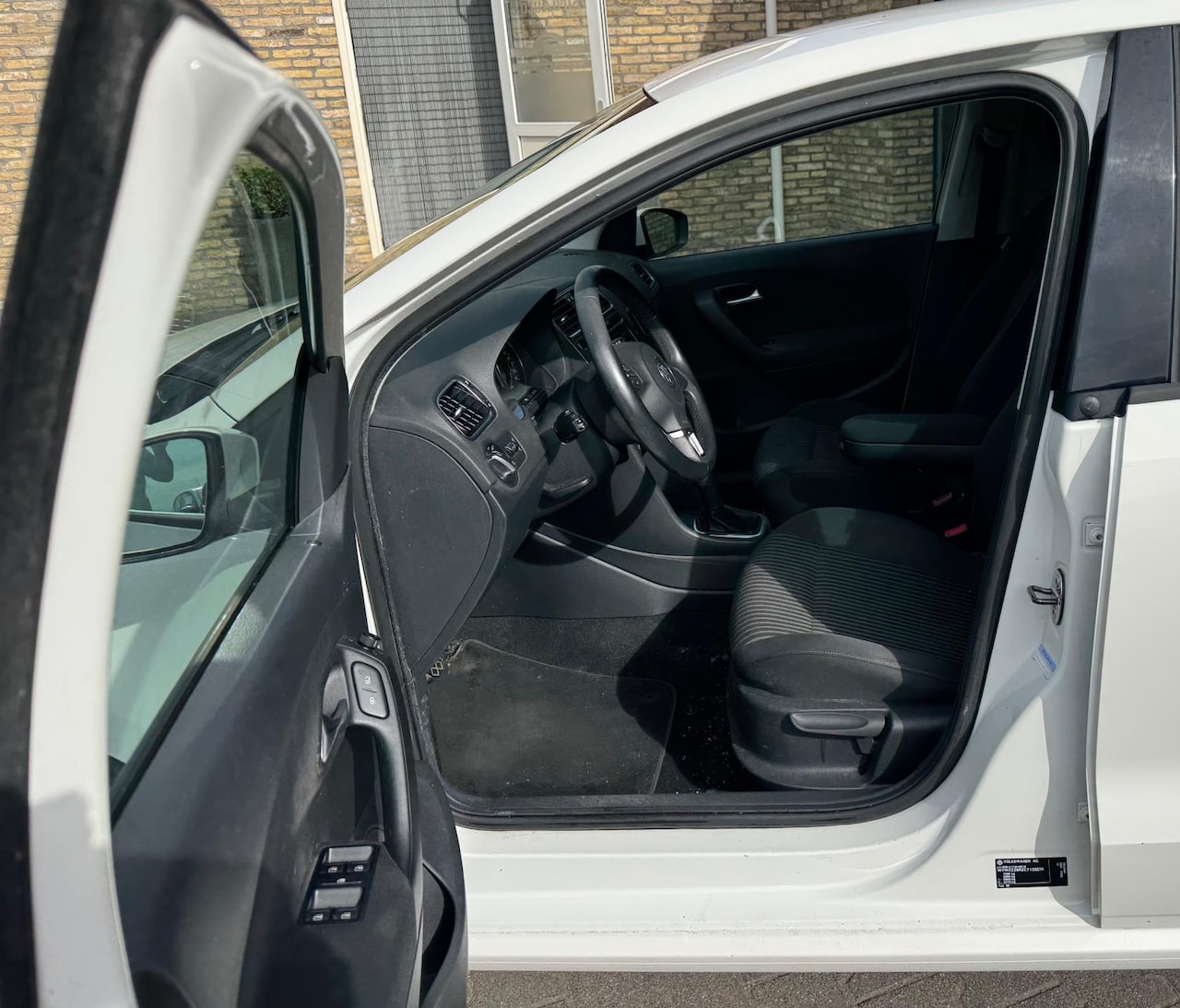 Volkswagen Polo - 1.2 TSI Highline 5 Deurs Bj 2012 van eerste eigenaar - AutoWereld.nl