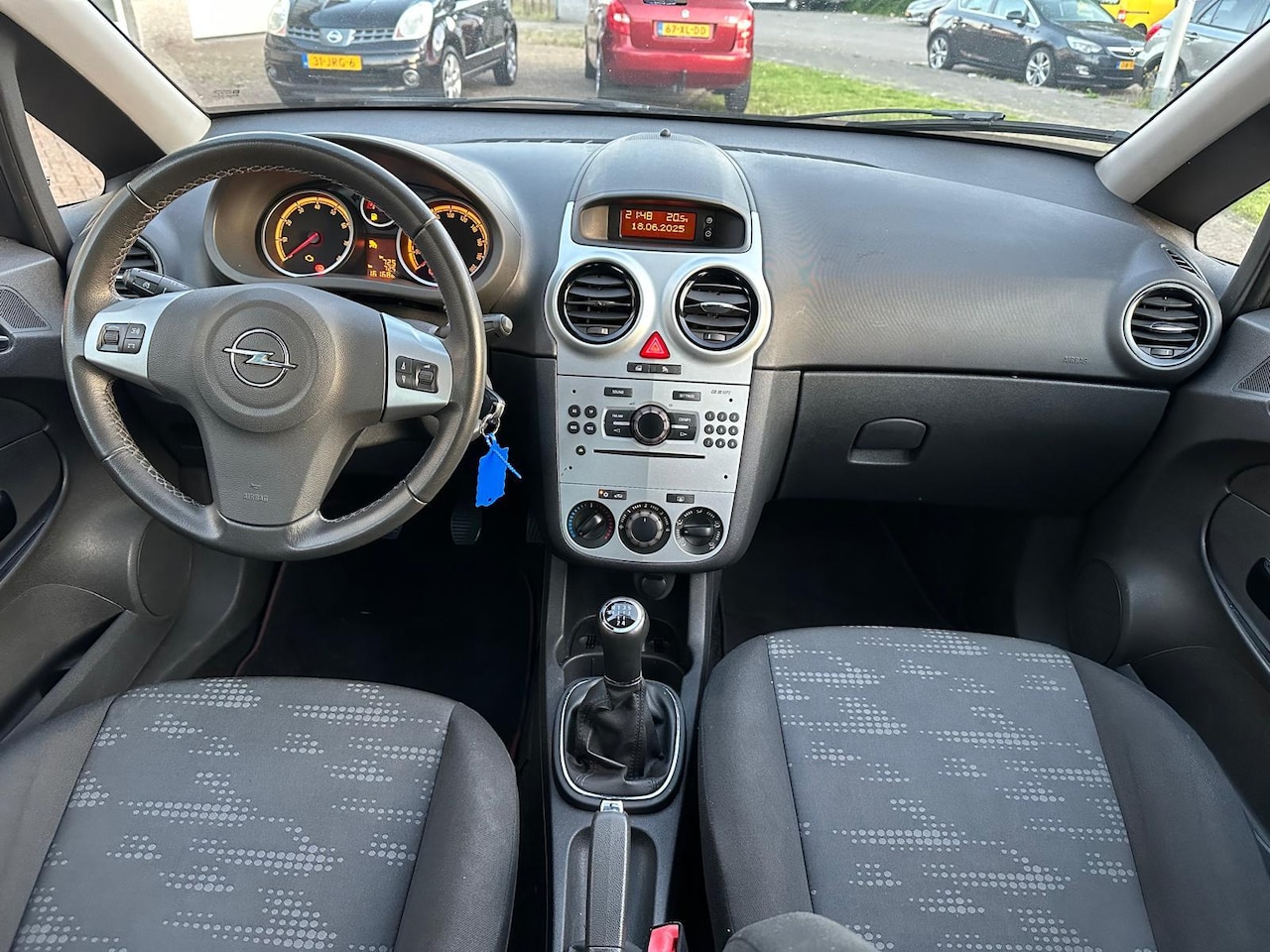 Opel Corsa - 1.0-12V Edition 1.0-12V Edition - AutoWereld.nl