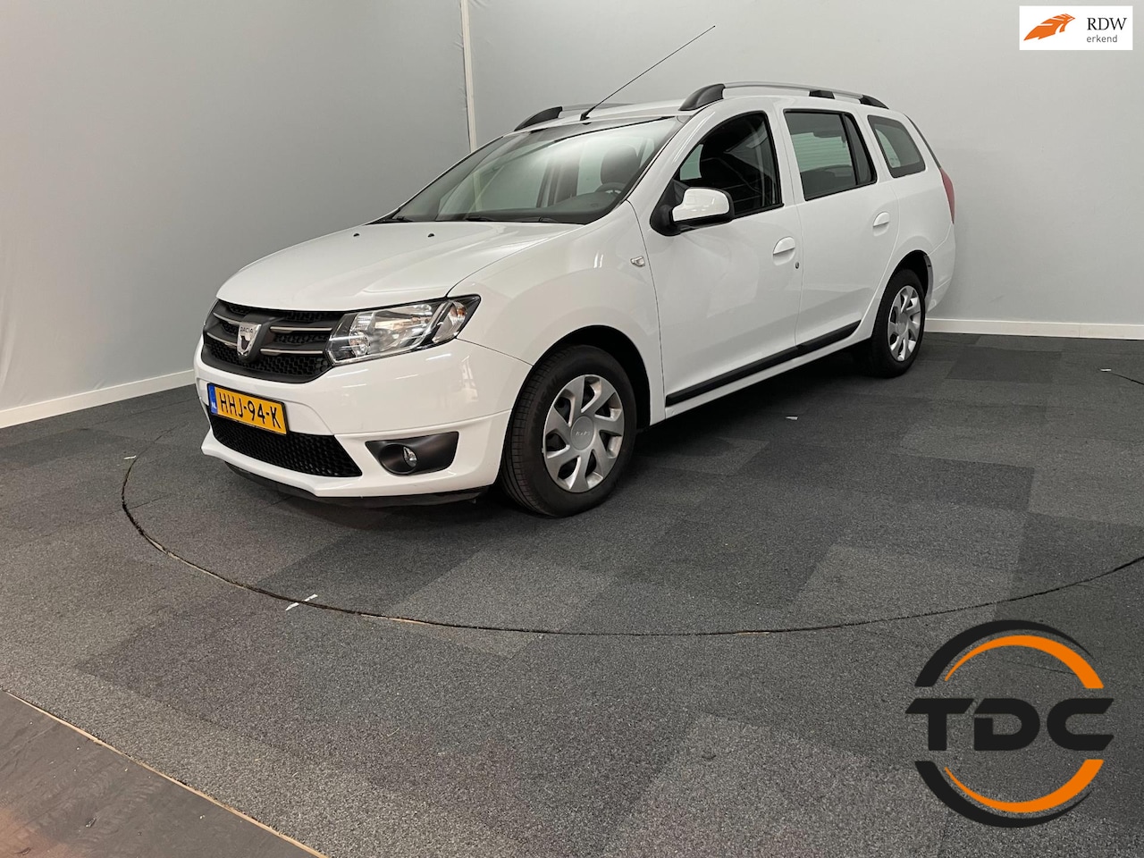 Dacia Logan MCV - 1.2 16V COOL & SOUND AIRCO - AutoWereld.nl