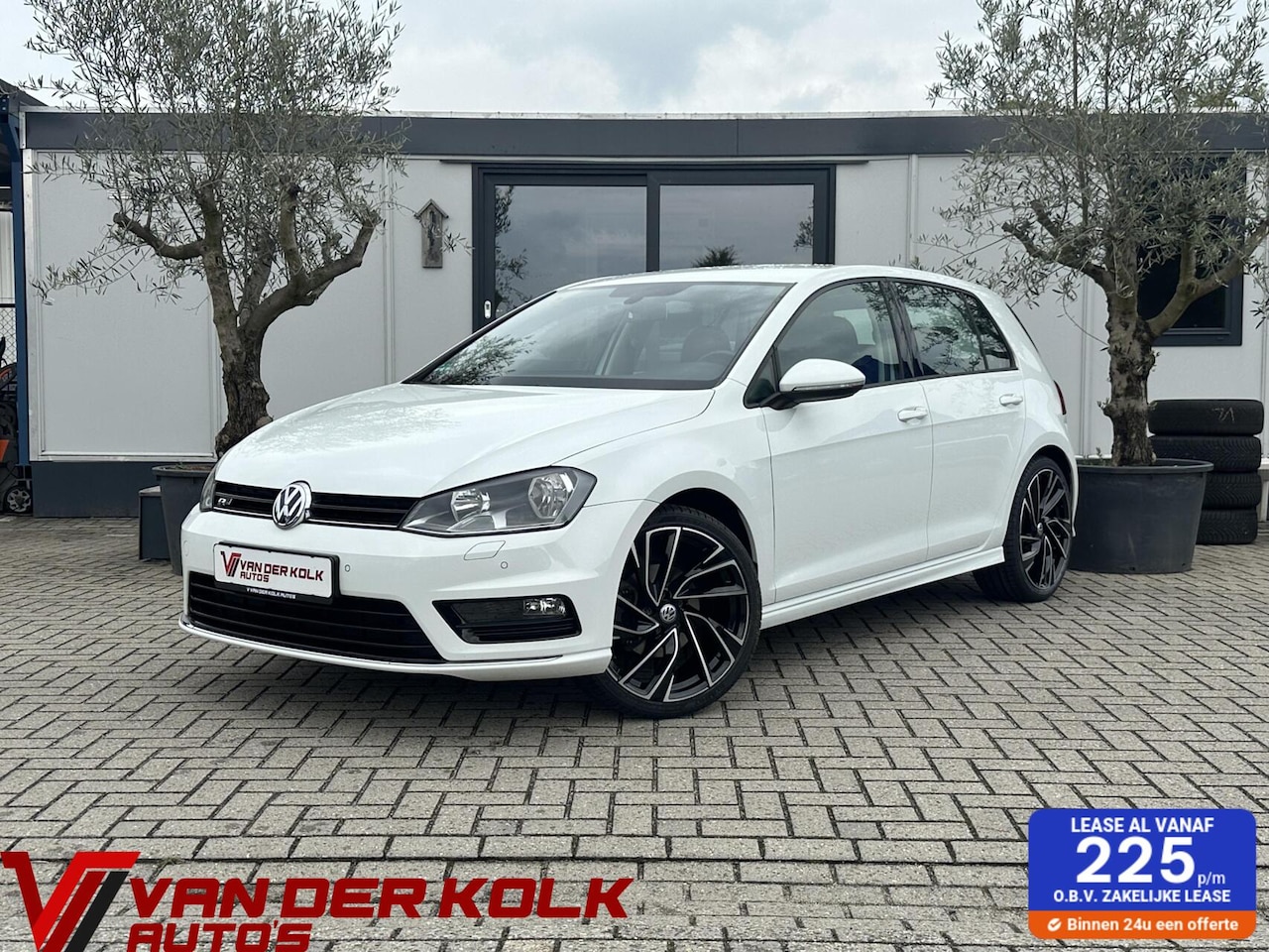 Volkswagen Golf - 1.4 TSI Business Edition R Connected Navi Climate Cruise Leder - AutoWereld.nl