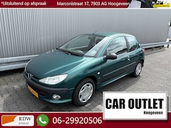 Peugeot 206 - 1.4 XT 116Dkm.NAP Alpine audio, Trekhaak en Nieuwe APK – Inruil Mogelijk –