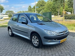 Peugeot 206 - 1.6-16V Automaat* Airco* Apk 27-07-2026* N.A.P