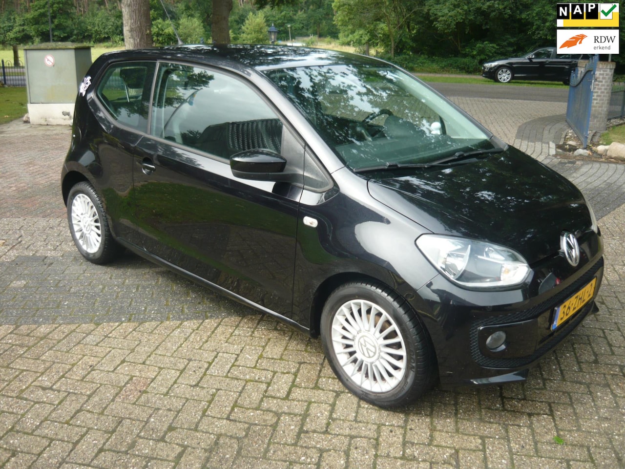 Volkswagen Up! - 1.0 high up! BlueMotion 1.0 high up! BlueMotion - AutoWereld.nl