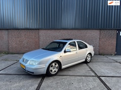 Volkswagen Bora - 2.0 Trendline automaat