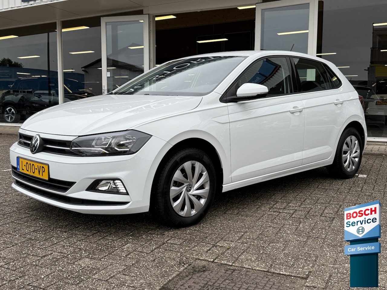 Volkswagen Polo - 1.0 TSI Comfortline | Automaat | Airco | Adapt. Cruise | Apple Carplay | DAB | Navi - AutoWereld.nl