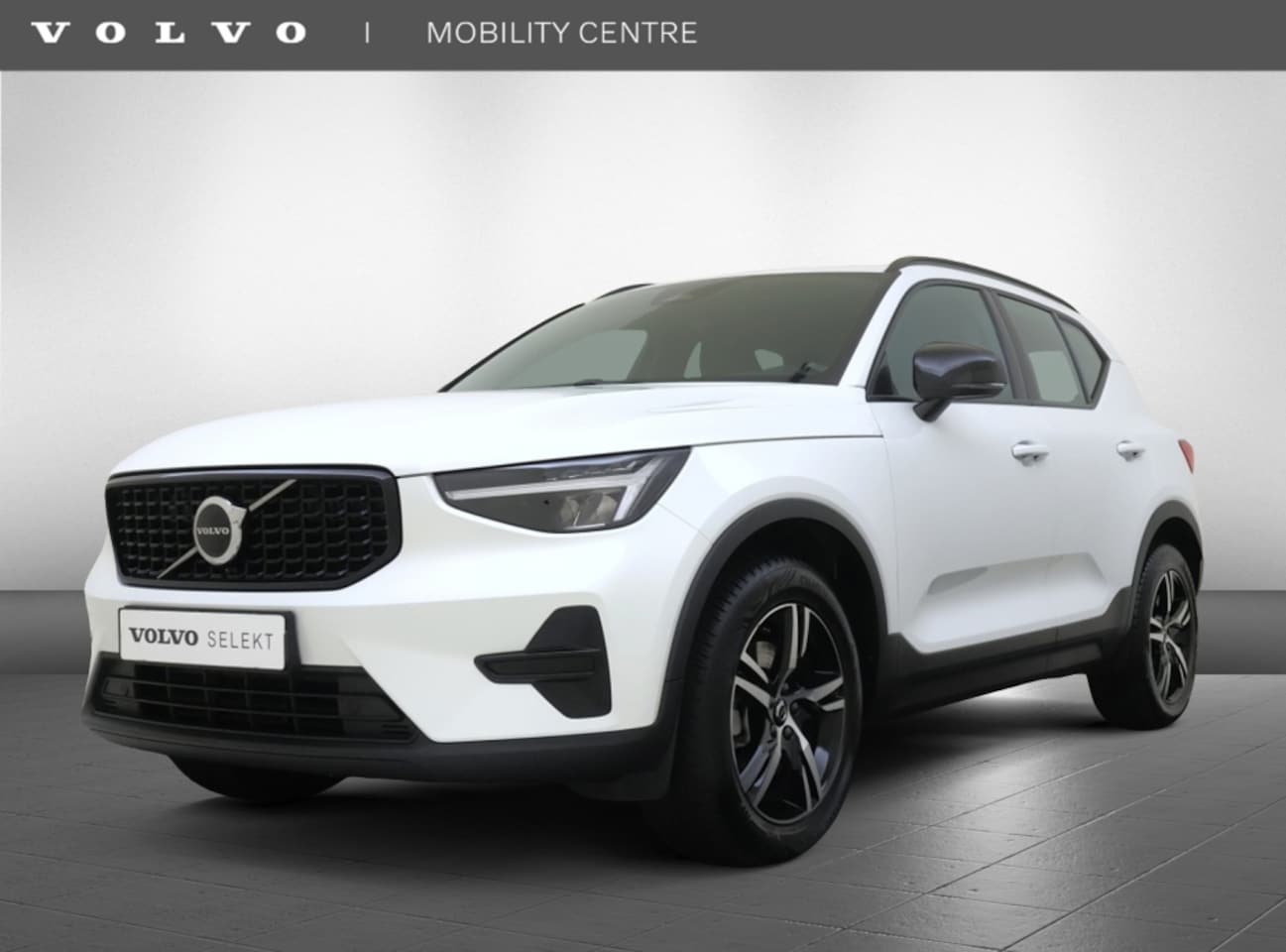 Volvo XC40 - B4 Plus Dark | Trekhaak | Harman/Kardon | - AutoWereld.nl