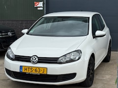 Volkswagen Golf - 1.4 Comfortline CarPlay / Airco