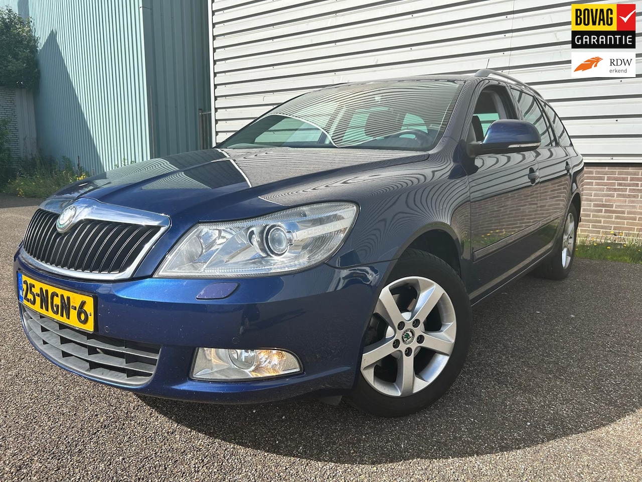 Skoda Octavia Combi - 1.2 TSI Elegance Business Line 1.2 TSI Elegance Business Line - AutoWereld.nl