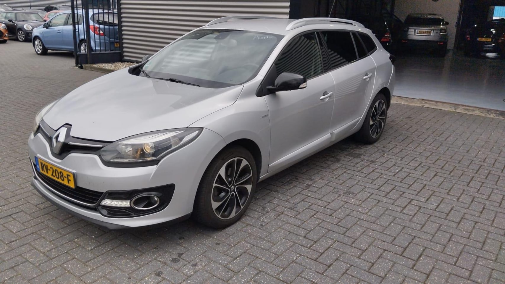 Renault Mégane Estate - 1.6 dCi Bose 1.6 dCi Bose - AutoWereld.nl