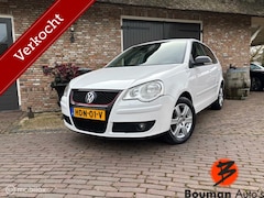 Volkswagen Polo - 1.2 United - 5 Deurs - GTI grill - Nieuw APK