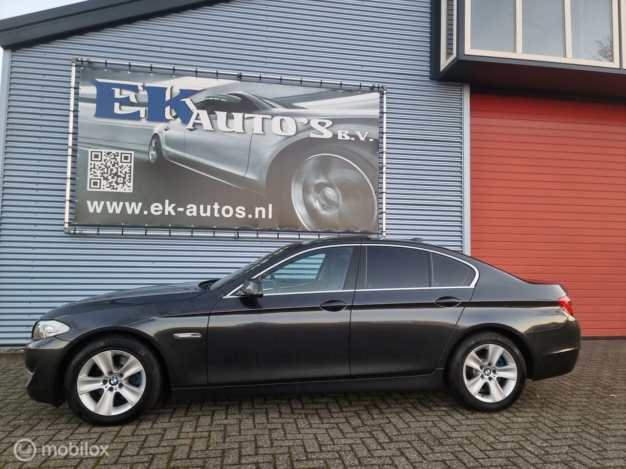 BMW 5-serie - 523i High Executive 6-cilinder Automaat-8 - AutoWereld.nl