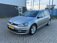 Volkswagen Golf - 1.6 TDI Trendline BlueMotion 2014