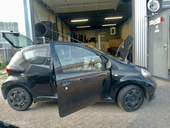 Toyota Aygo - 1.0-12V - NIEUWE APK