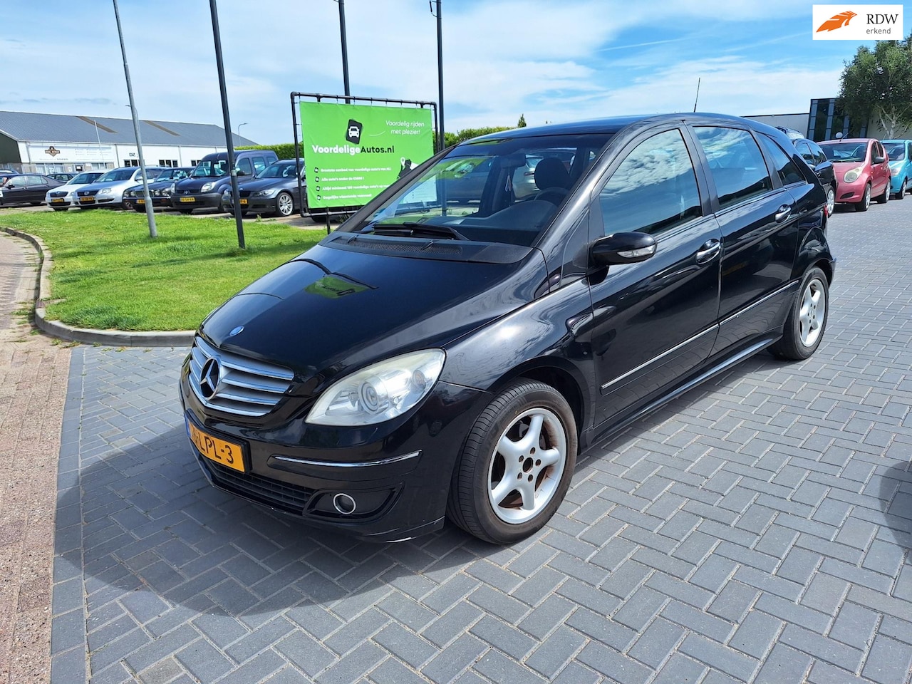 Mercedes-Benz B-klasse - 200 / APK december 2025 - AutoWereld.nl