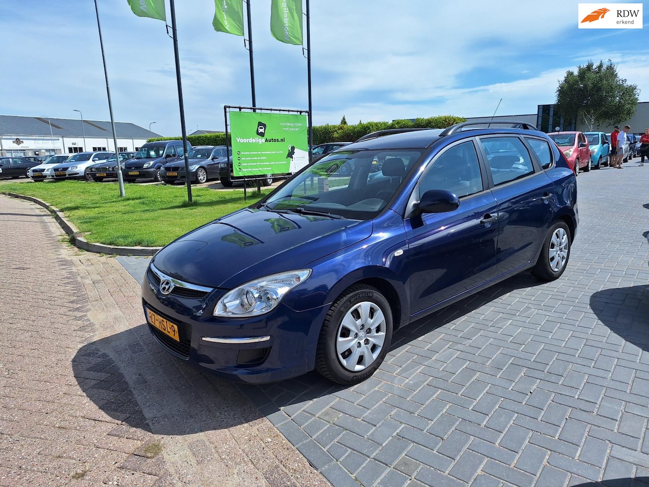 Hyundai i30 CW - 1.6i Active Cool / Comfortabel / APK feb 2026 - AutoWereld.nl