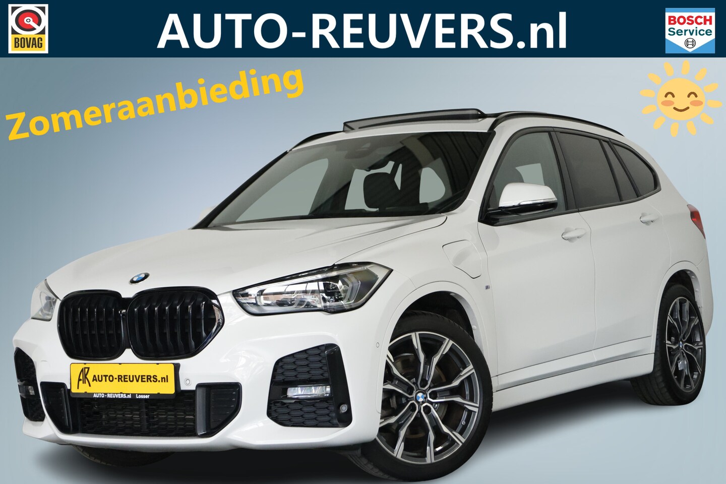BMW X1 - xDrive25e M-Sport / Opendak / Leder / HUD / CarPlay / ACC - AutoWereld.nl