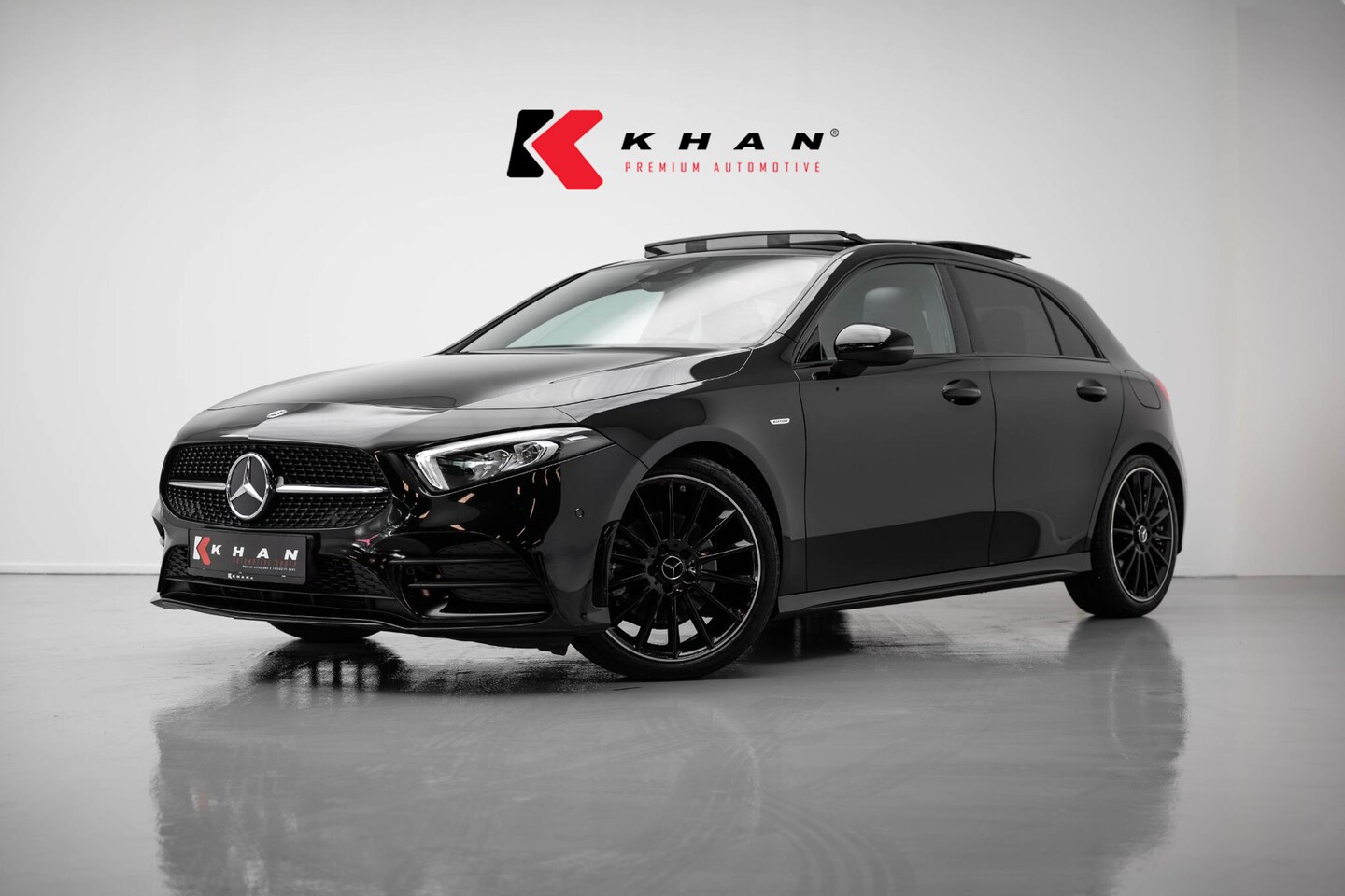 Mercedes-Benz A-klasse - A220 4MATIC |Pano|Edition|Ambient|Carplay| - AutoWereld.nl