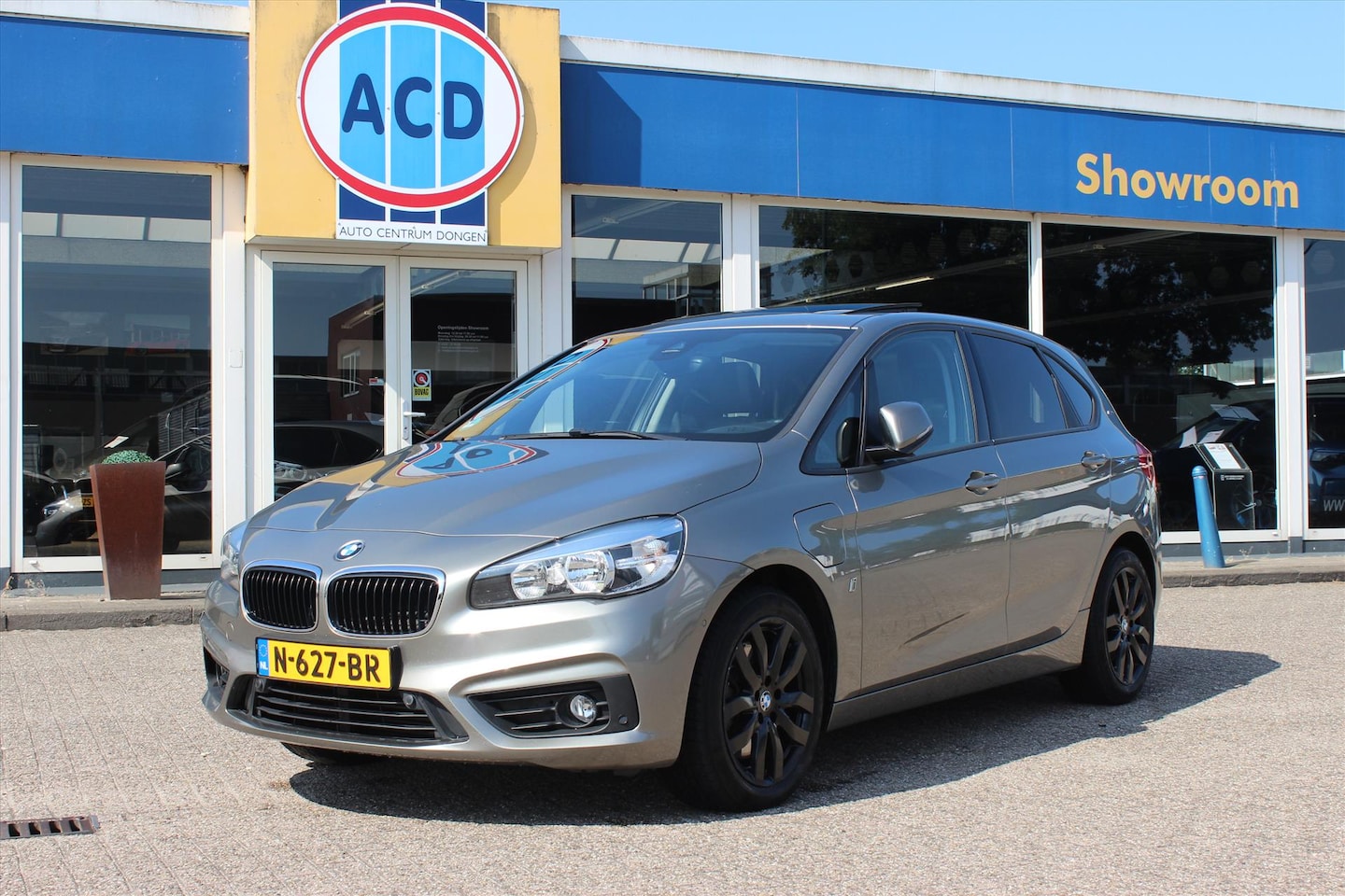 BMW 2-serie Active Tourer - (f45) 225xe 224pk Aut. Essential High Executive | PanoramaDak | Zomer- en Winterset | - AutoWereld.nl