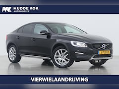 Volvo S60 Cross Country - CC T5 AWD Pro | ACC | BLIS | Leder | Trekhaak | 18 Inch