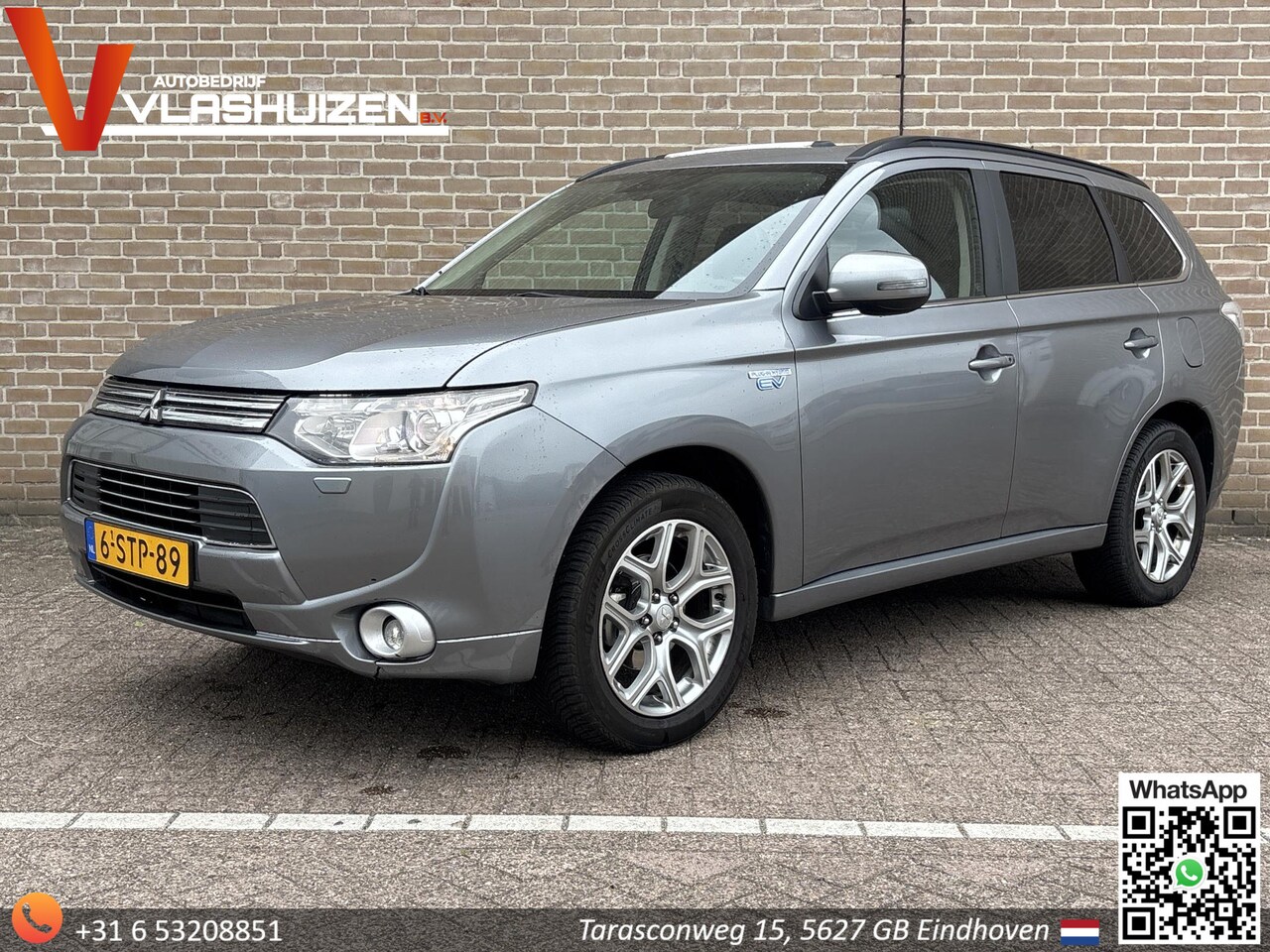 Mitsubishi Outlander - 2.0 PHEV Instyle | Leder | Pano | Climate | Cruise | Navi | Camera | - AutoWereld.nl