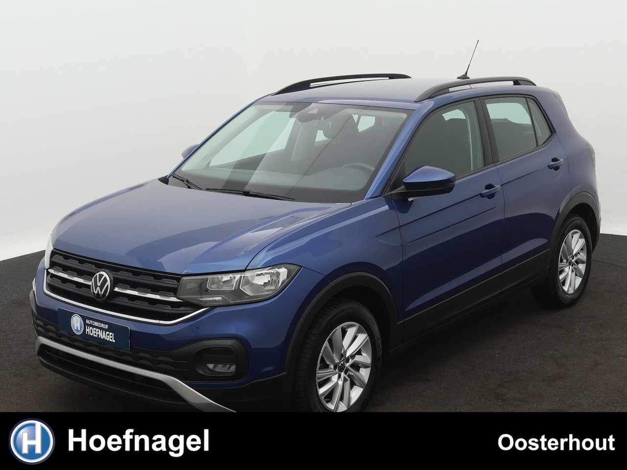 Volkswagen T-Cross - 1.0 TSI Life Automaat | Trekhaak | Camera | Stoelverwarming | Adaptive Cruise Control - AutoWereld.nl