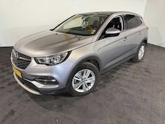 Opel Grandland X - 1.2 Turbo Business Executive