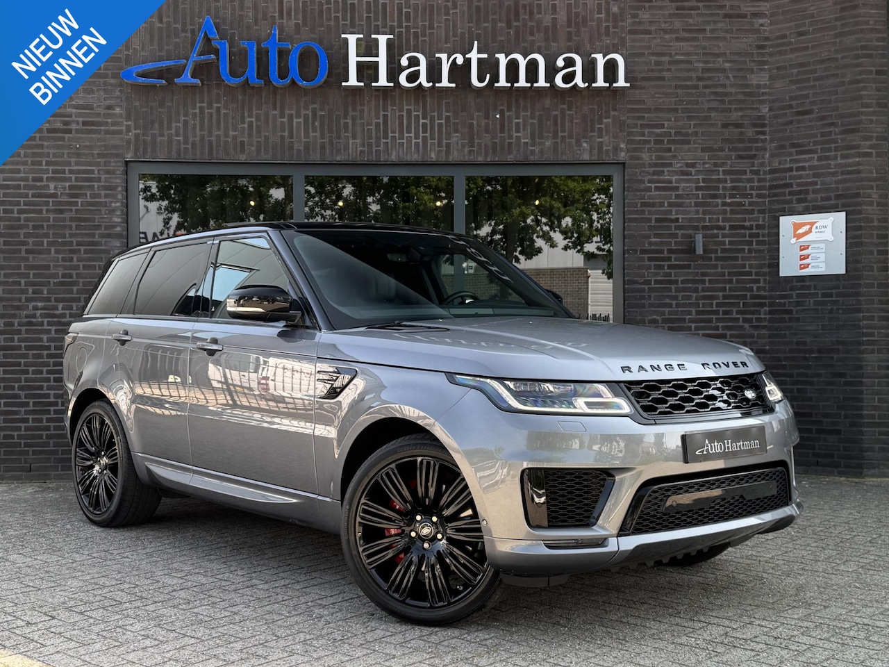 Land Rover Range Rover Sport - P400e HSE PANO|MERIDIAN|22INCH|BlackPack - AutoWereld.nl