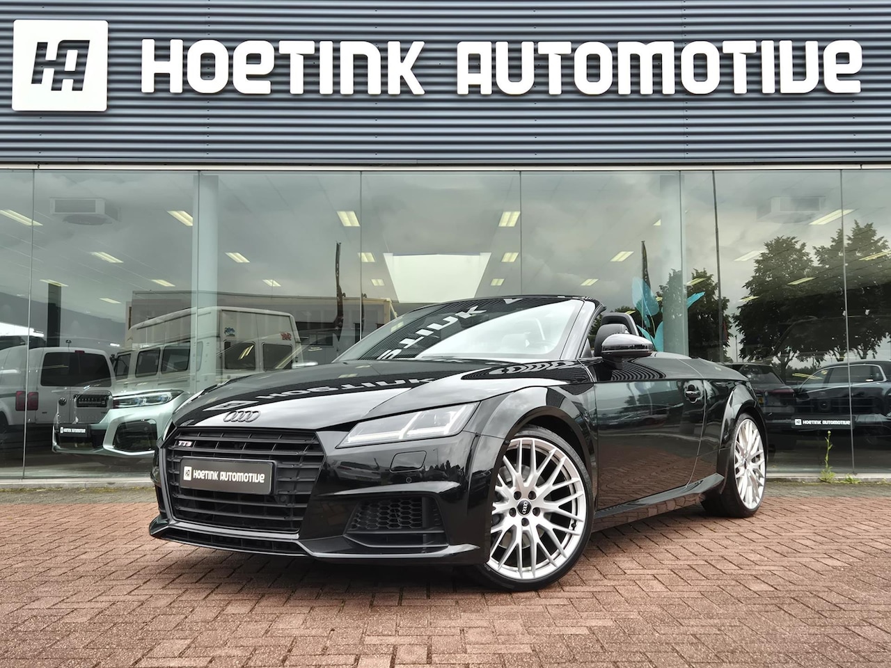 Audi TT Roadster - TTS quattro Competition | B&O | Camera | Nek verwarming - AutoWereld.nl