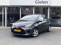 Toyota Yaris - 1.5 Full Hybrid Aspiration Plus | Navigatie, Lichtmetalen velgen, Cruise control, Climate