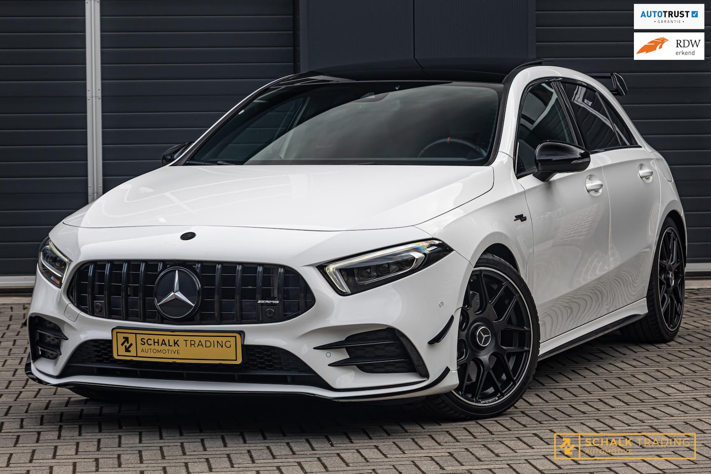 Mercedes-Benz A-klasse - AMG 35 4MATIC Advantage|Pano|Milltek| - AutoWereld.nl