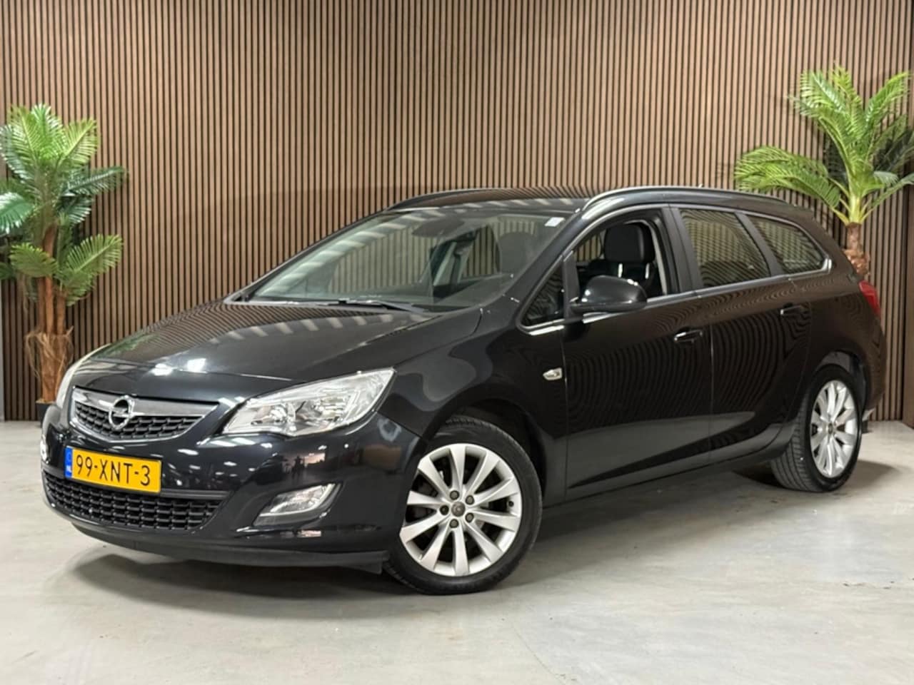 Opel Astra Sports Tourer - 1.4 Turbo Sport 1.4 Turbo Sport - AutoWereld.nl