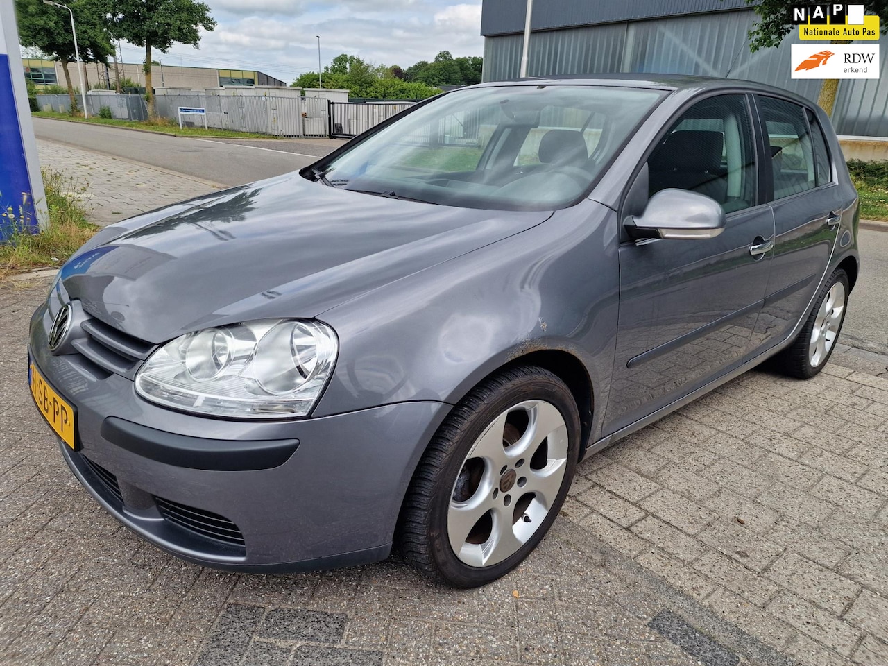 Volkswagen Golf - 1.6 FSI Turijn 1.6 FSI Turijn, EXPORT, Geen Apk, Inruil mogelijk. - AutoWereld.nl